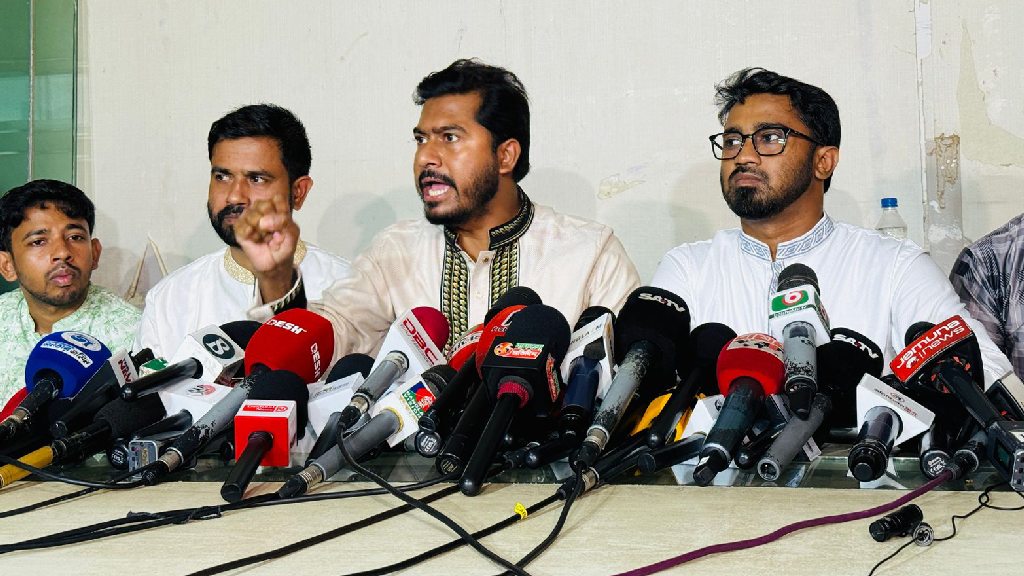 আ.লীগ নিষিদ্ধ না হলে স্বাধীনতা ও সার্বভৌমত্বের সংকট তৈরি হবে: নুর