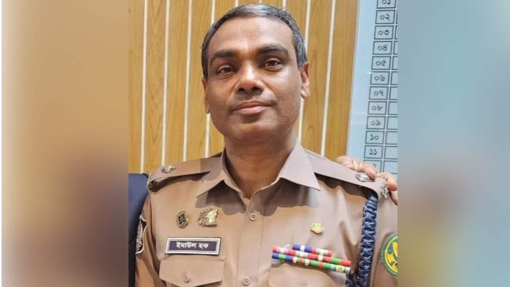 মোবাইল ব্যাংকিংয়ে বিপুল লেনদেনের অভিযোগ, ভাটারার সেই ওসিকে বদলি