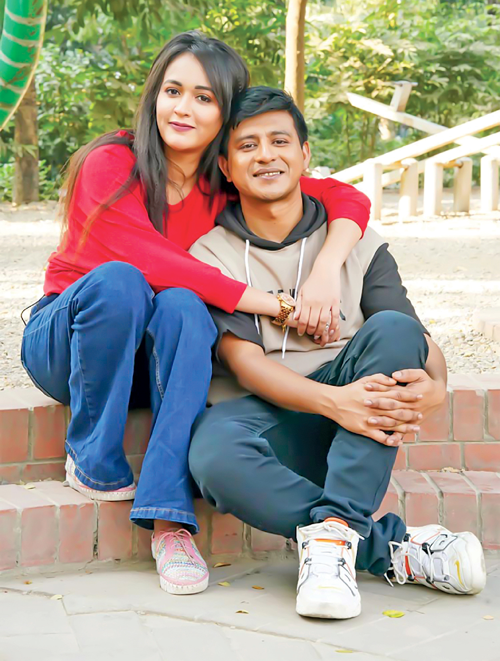 অহনা রহমান ও শামীম হাসান সরকার। ছবি: সংগৃহীত