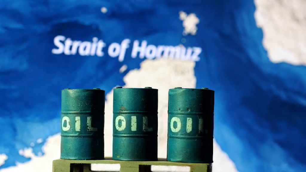 ফের বাড়ল জ্বালানি তেলের দাম