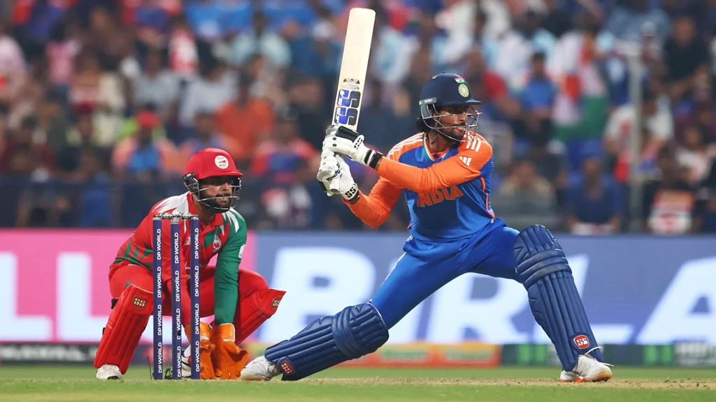 ওমানের বিপক্ষে ২০০ ছাড়ানোর ইঙ্গিত দিয়েও সেটা করতে পারল না ভারত
