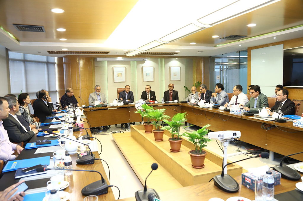 ‘ওষুধশিল্প ২০২৫ সালের মধ্যে ৬ বিলিয়ন ডলার ছাড়াবে’