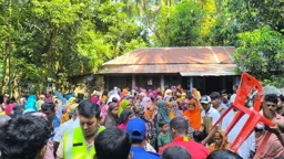 ঘর থেকে বৃদ্ধার গলাকাটা লাশ উদ্ধার, স্বর্ণালংকার ও দলিল গায়েব
