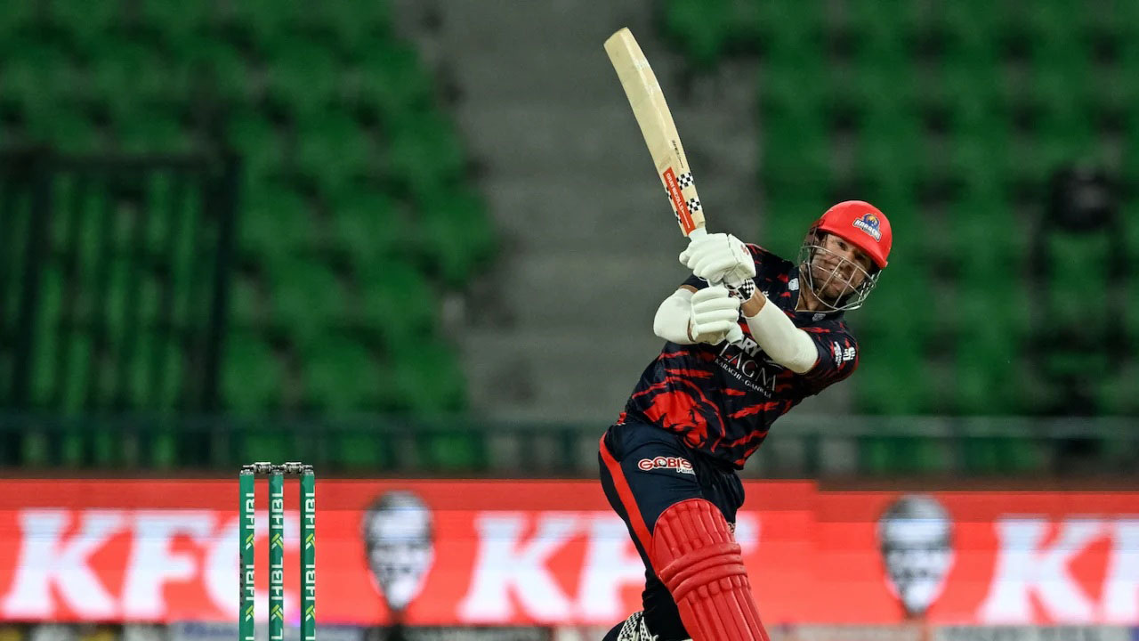 মদ্যপ অবস্থায় গাড়ি চালিয়ে গ্রেপ্তার ওয়ার্নার, খেলতে কি পারবেন পিএসএলে