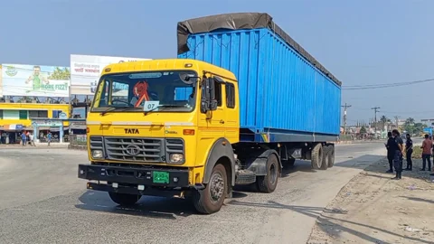 কড়া নিরাপত্তায় রূপপুরে পৌঁছাল ইউরেনিয়ামের আরেকটি চালান