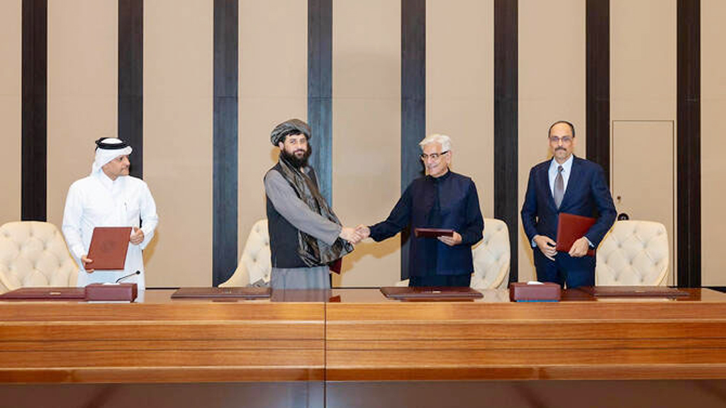 শান্তি আলোচনা ব্যর্থ, তালেবানকে ‘নিশ্চিহ্ন’ করার হুমকি দিলেন পাকিস্তানের প্রতিরক্ষামন্ত্রী