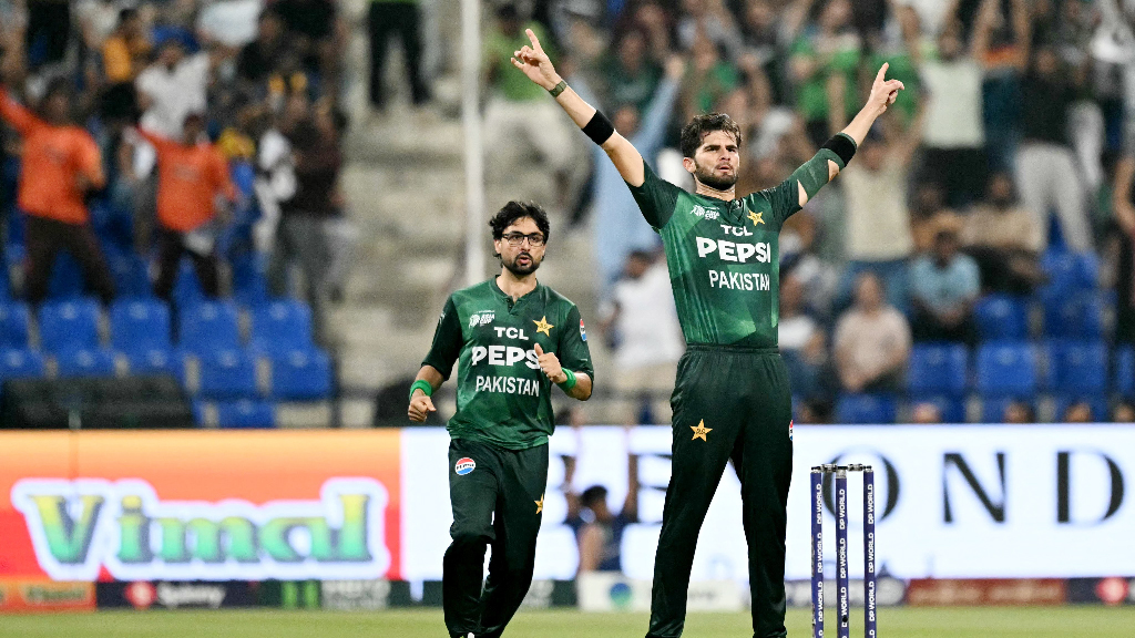 পাকিস্তানের সামনে ১৩৪ রানের লক্ষ্য
