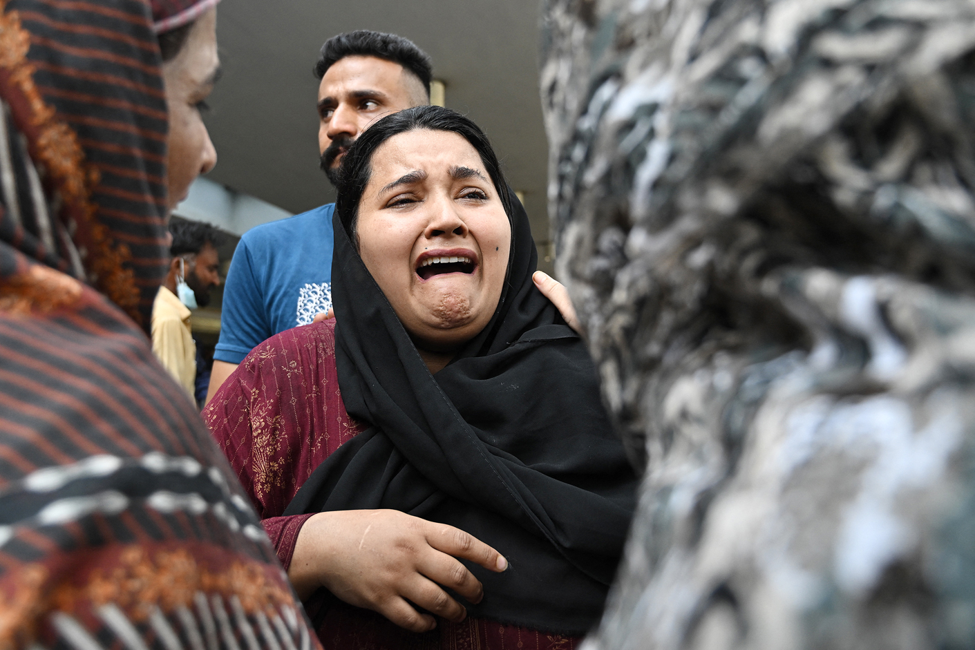 ইসলামাবাদে হাসপাতালে আগুন, অন্তত ১৫ নবজাতকের মৃত্যু