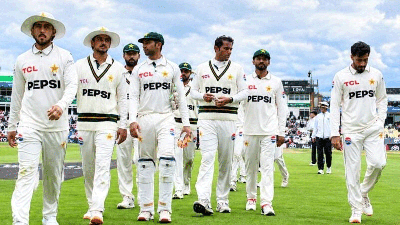 ভরাডুবির পর আইসিসির শাস্তিও পেল পাকিস্তান