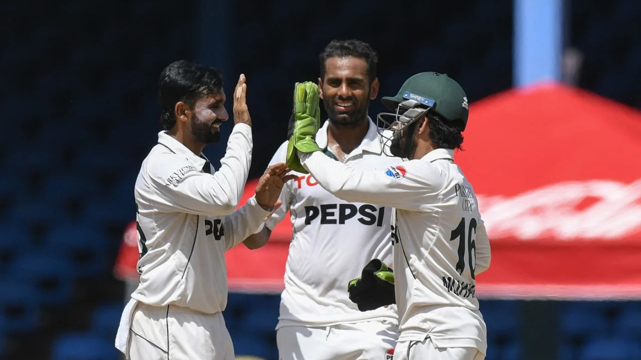 পাকিস্তান এবার কী করবে