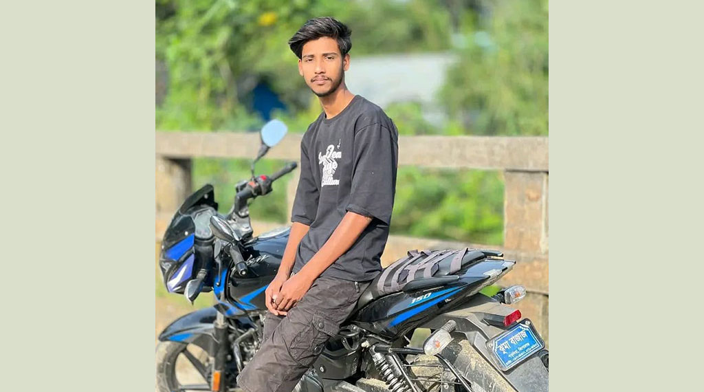 পাকুন্দিয়ায় ওয়াজ মাহফিলে যাওয়ার পথে কুপিয়ে জখম, আইসিইউতে তরুণ