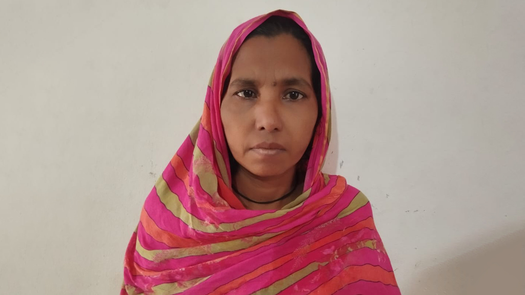 কুপিয়ে স্বামীকে হত্যা, ভারতে পালানোর চেষ্টায় ছিলেন পাপিয়া