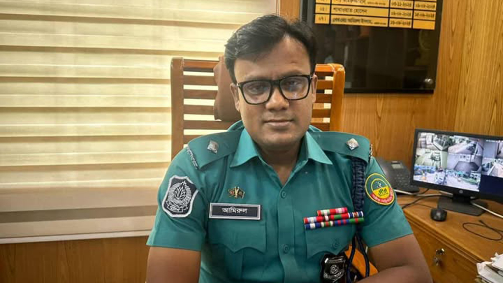ফেসবুকে জামায়াতের রাজনীতি নিয়ে মন্তব্য, তোপের মুখে ওসি
