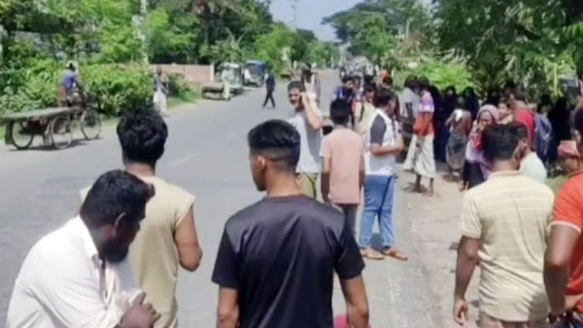 সাঁথিয়ায় করিমনচাপায় প্রাণ গেল স্কুলছাত্রীর