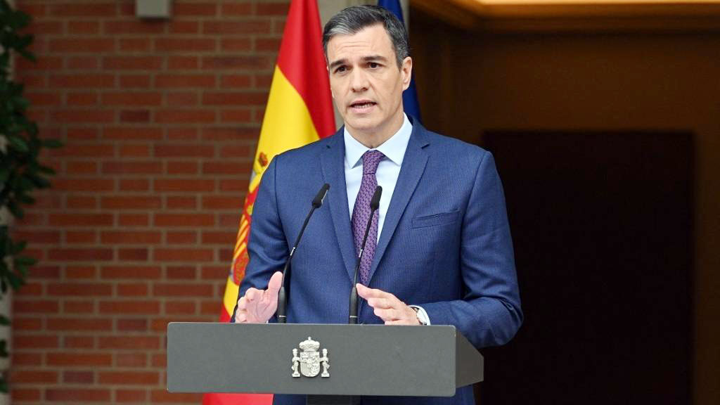 ট্রাম্পের হুমকিতেও টলবে না স্পেন, চায় না ইরানের বিরুদ্ধে যুদ্ধ