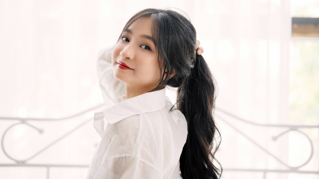 তপ্ত গরমে লম্বা চুলের সুরক্ষা ও স্টাইলের গাইডলাইন