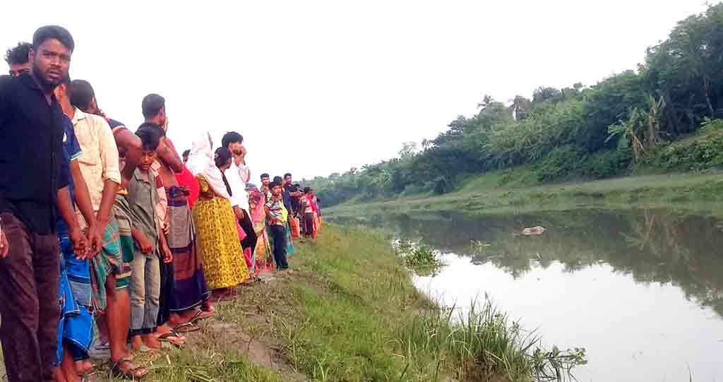 ফকিরহাটে ভৈরব নদ থেকে অজ্ঞাত ব্যক্তির মাথাবিহীন মরদেহ উদ্ধার