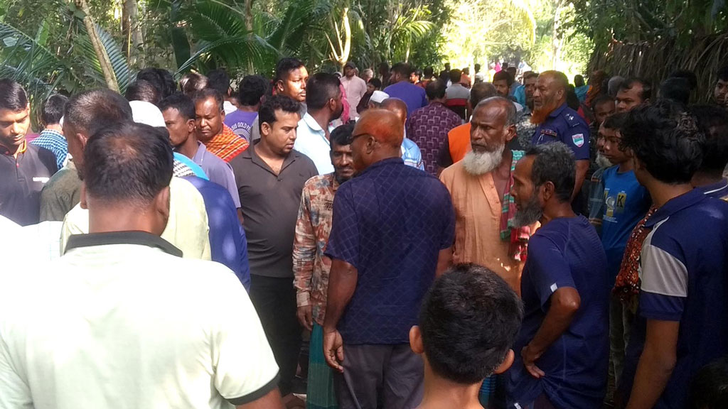 মাছ ব্যবসায়ীর ঝুলন্ত লাশ উদ্ধার, পরিবারের দাবি হত্যাকাণ্ড