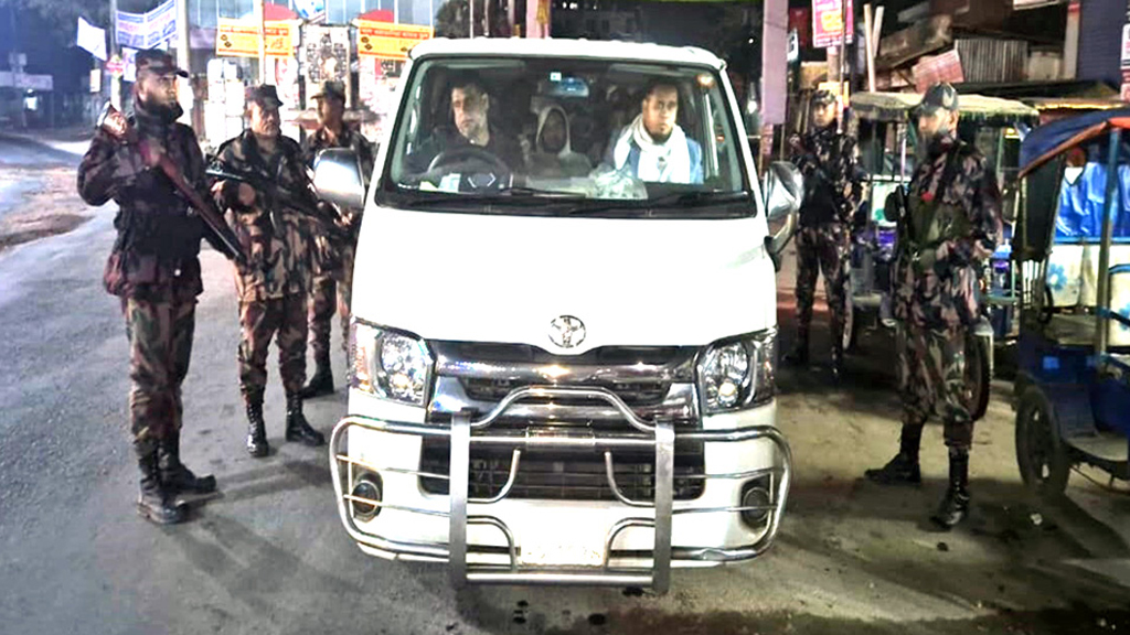 হাদির ওপর হামলা: জড়িতদের দেশত্যাগ ঠেকাতে ফুলবাড়ী সীমান্তে নজরদারি জোরদার