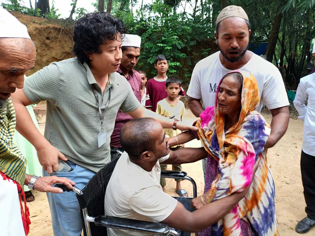 ১০ বছর বয়সে বিদেশে গিয়ে পাচারের শিকার, ২৫ বছর পর মায়ের কোলে ফরিদ