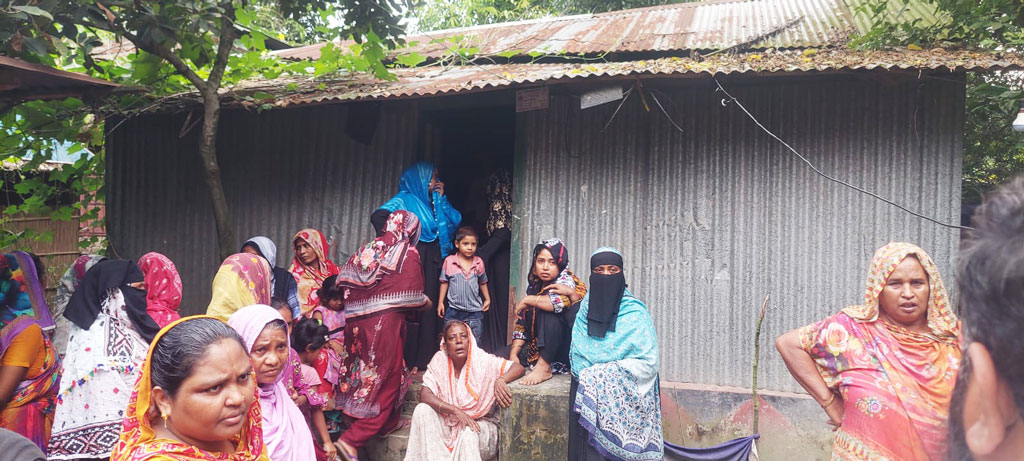 ফরিদপুরে ছোট ভাইয়ের বঁটির কোপে বড় ভাই নিহত