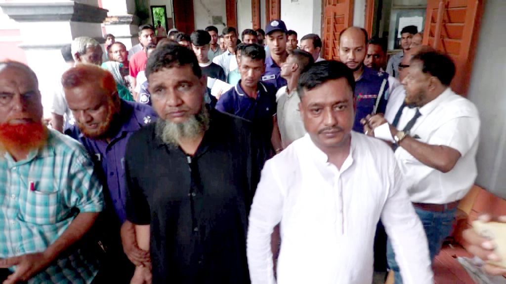 ফরিদপুরে যুবক রাজন হত্যায় শ্রমিক নেতাসহ ৫ জনের যাবজ্জীবন