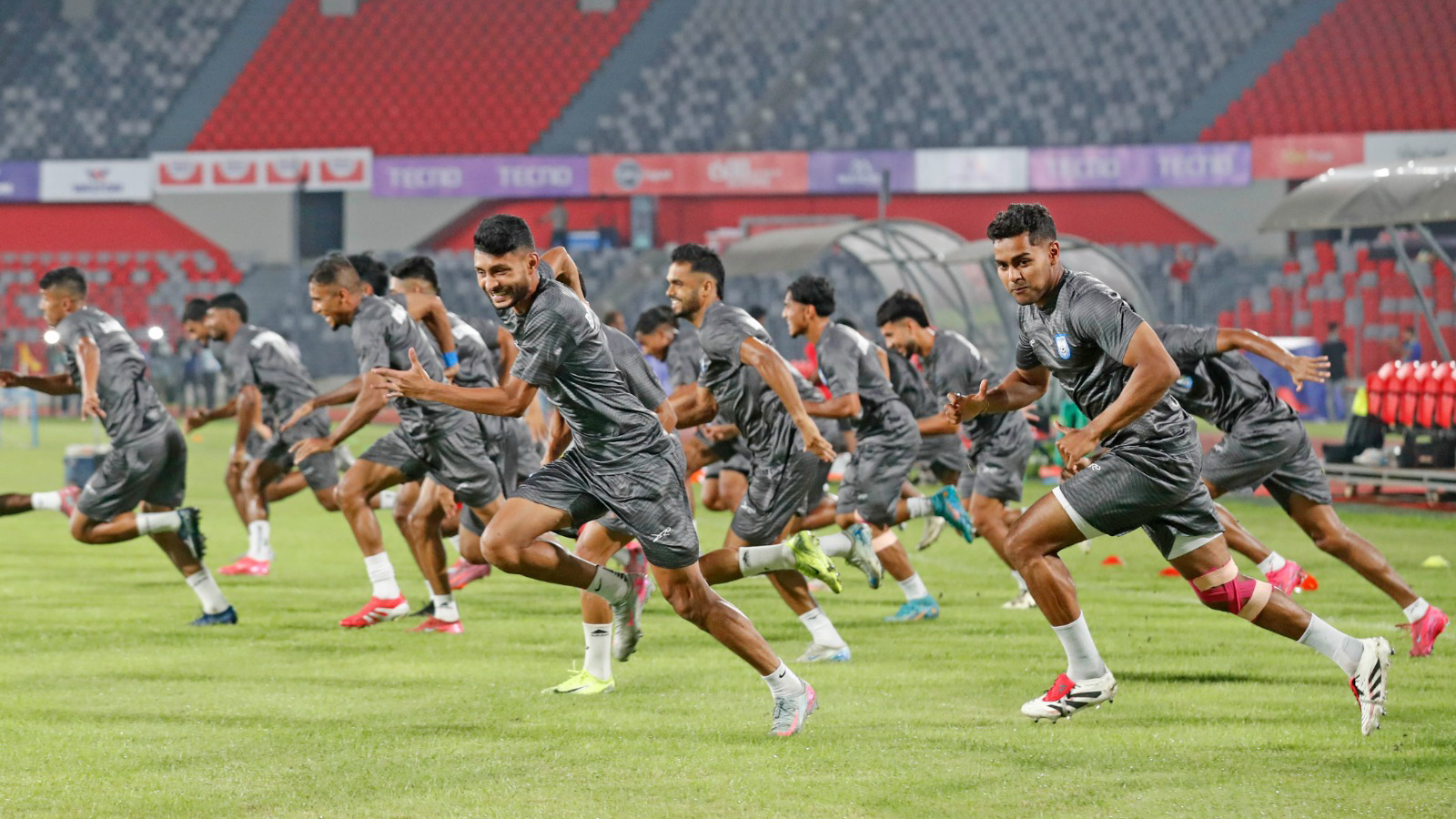 বাংলাদেশ-হংকং ম্যাচে কী কী নিষেধাজ্ঞা দিল বাফুফে