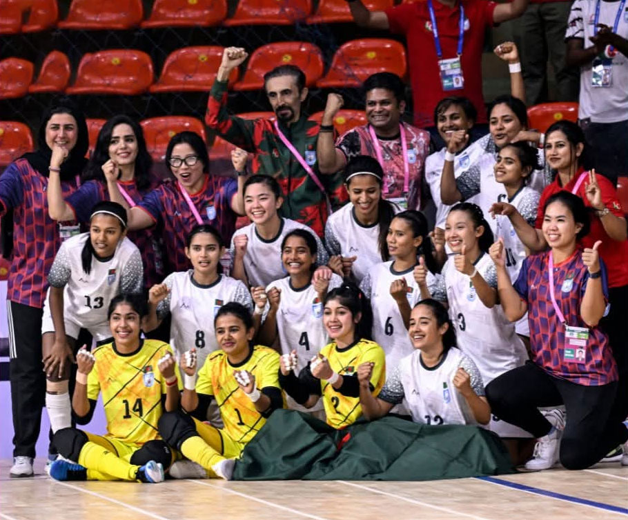 সাবিনাদের হাত ধরে এবার সাফ ফুটসালে চ্যাম্পিয়ন বাংলাদেশ