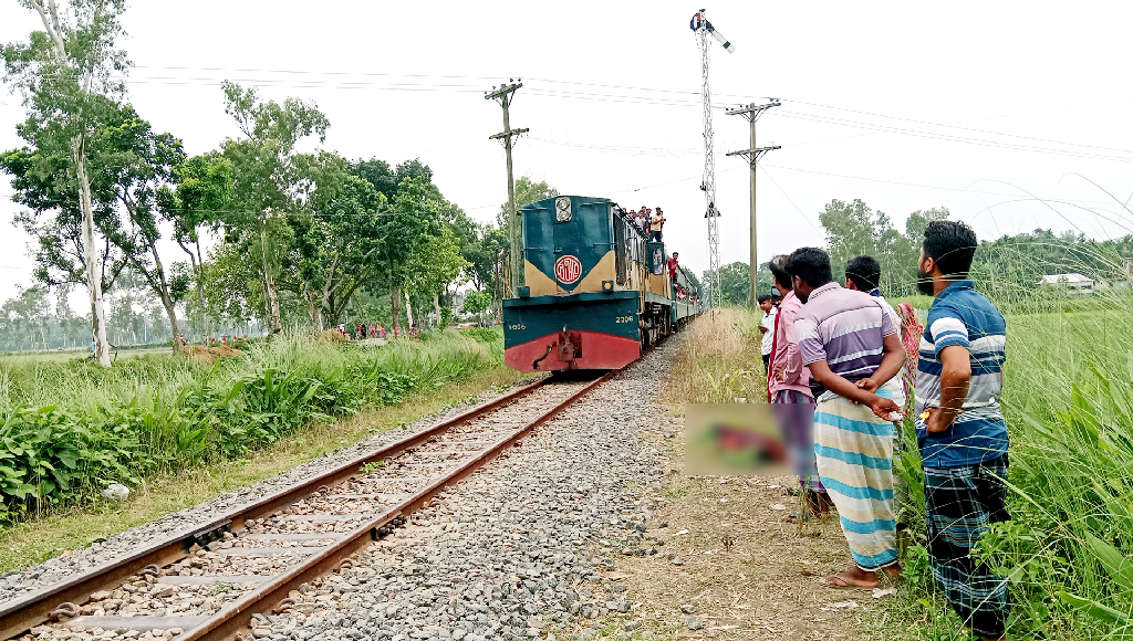 ১০ মিনিটের ব্যবধানে ট্রেনে কাটা পড়ে ২ নারীর মৃত্যু
