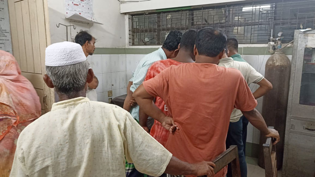 ব্রাহ্মণপাড়ায় পুকুরে ডুবে শিশুর মৃত্যু