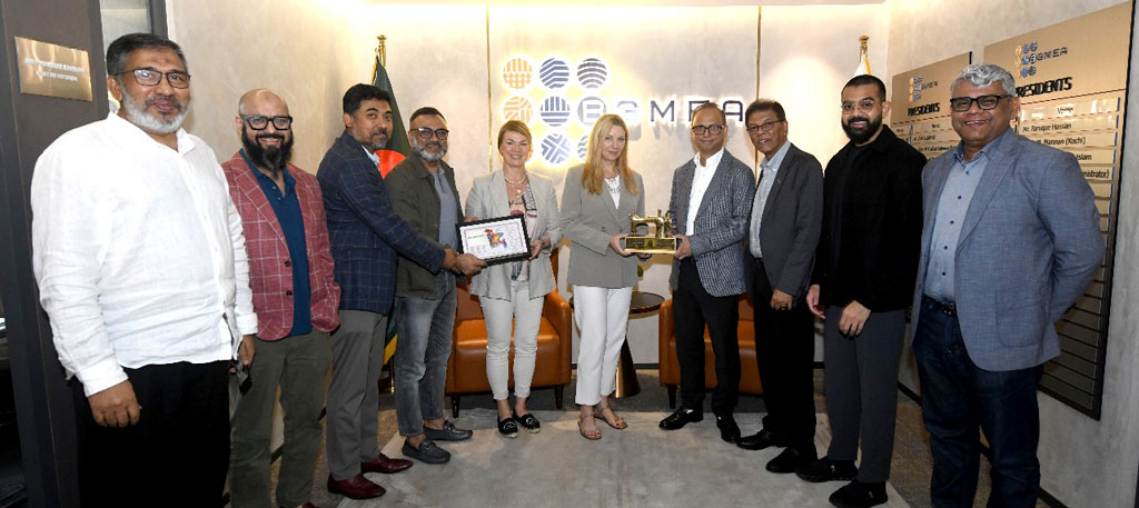 বাংলাদেশ থেকে আরও বেশি পোশাক কিনতে চায় পোলিশ জায়ান্ট এলপিপি এসএ