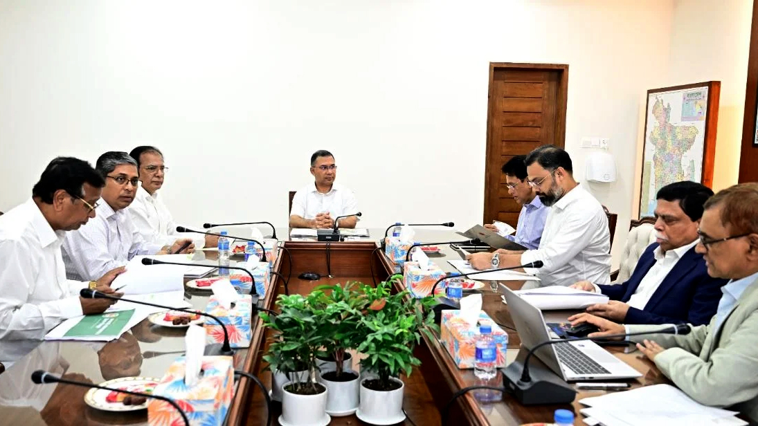 দুই মাসে সারা দেশে ১ হাজার খেলার মাঠ স্থাপনের নির্দেশ প্রধানমন্ত্রীর