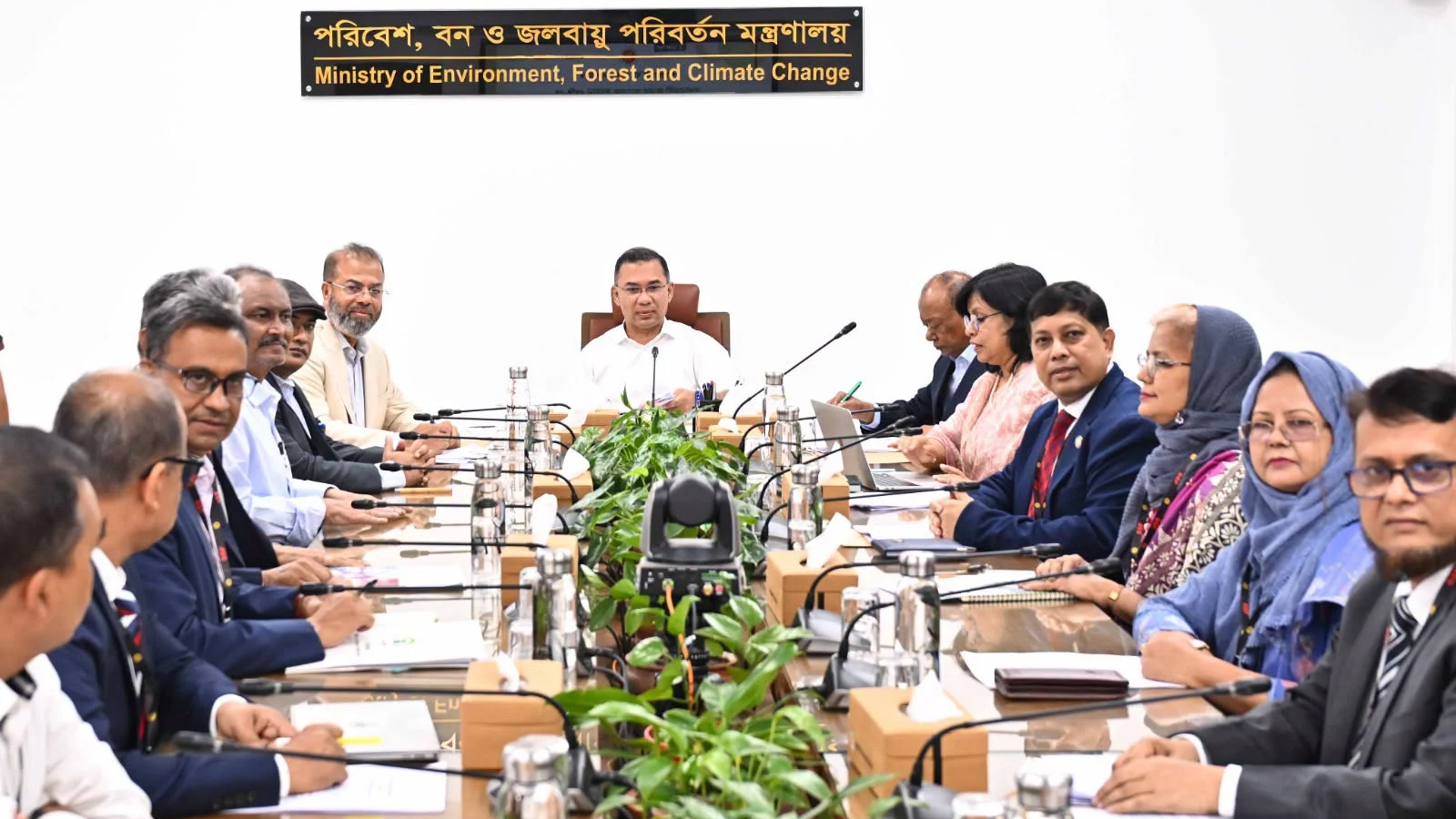 পরিবেশ রক্ষায় দায়িত্বের বাইরেও কাজ করতে হবে: প্রধানমন্ত্রী