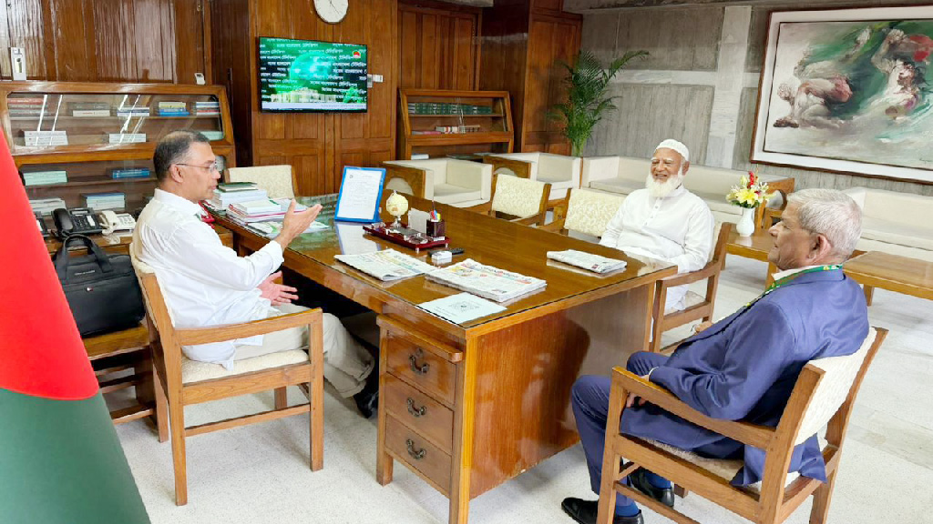 প্রধানমন্ত্রীর সঙ্গে বিরোধীদলীয় নেতার সাক্ষাৎ