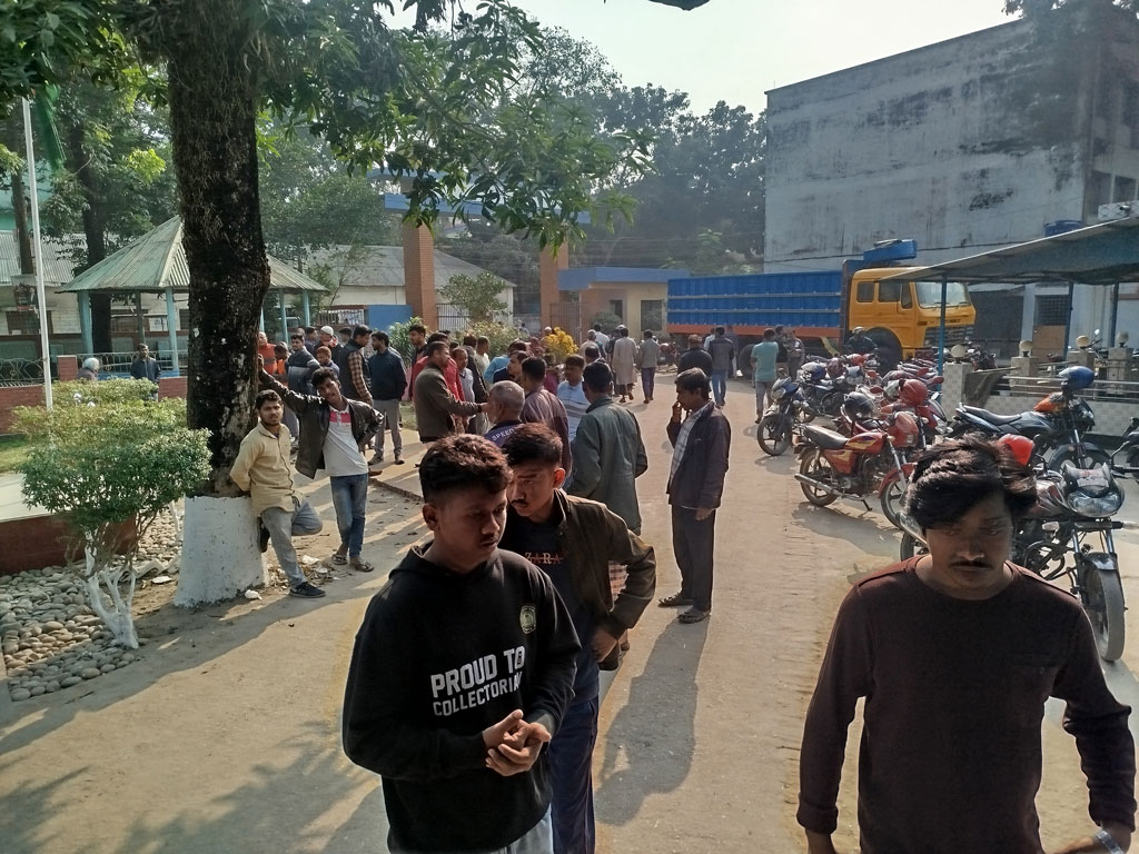 পঞ্চগড়ে ট্রাকচাপায় মোটরসাইকেল আরোহী নিহত