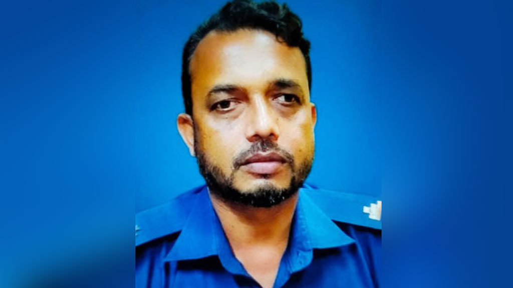 মামলার বাদীকে ফোন করে পলাতক পুলিশ সদস্যের হুমকি