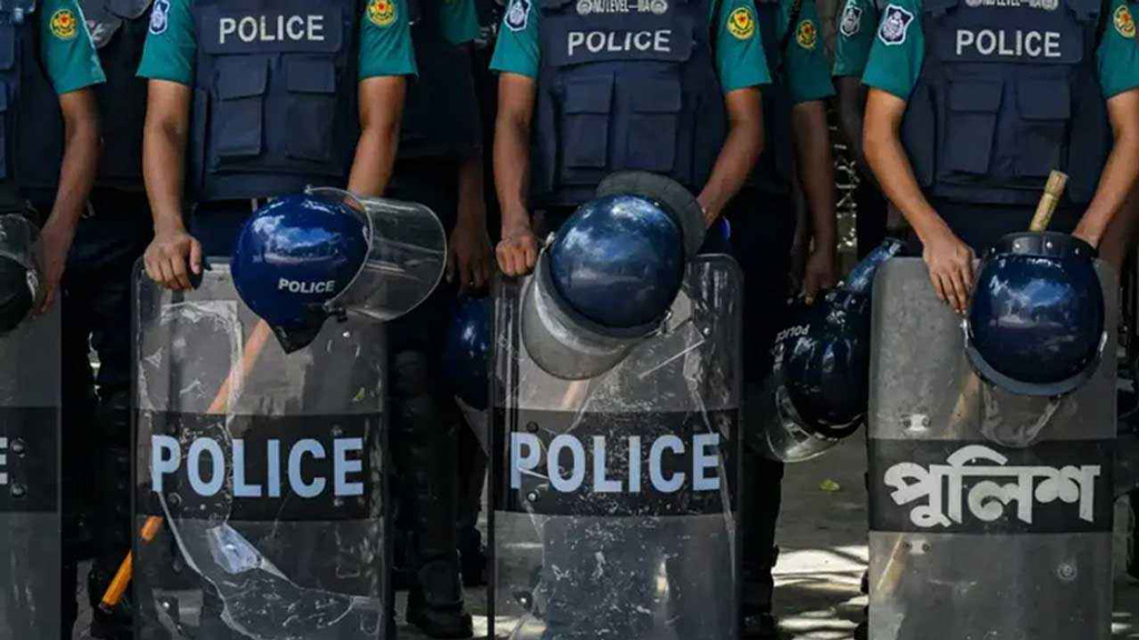 নির্বাচনে দায়িত্ব পালনে দেড় লাখ পুলিশকে বিশেষ প্রশিক্ষণ