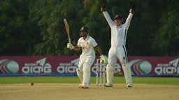 ১১ বোলার ব্যবহার করেও কাজ হয়নি বিসিবি একাদশের