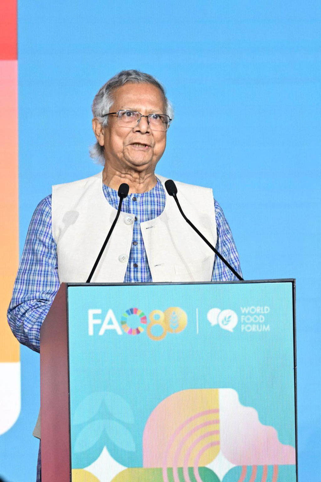 প্রধান উপদেষ্টা ড. মুহাম্মদ ইউনূস। ছবি: প্রেস উইং