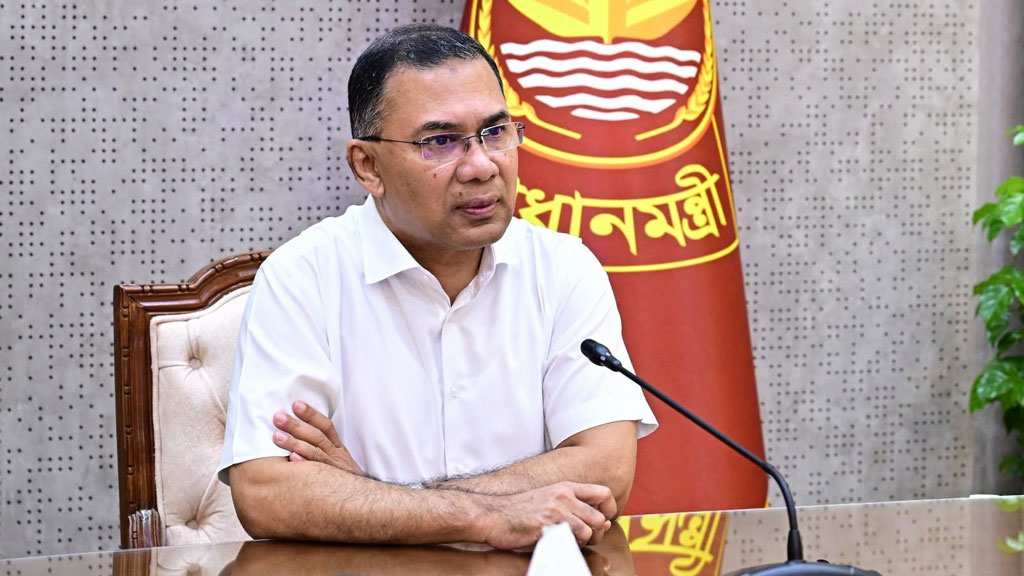 ঢাকার গণপরিবহন ব্যবস্থাপনা নিয়ে বৈঠকে প্রধানমন্ত্রী
