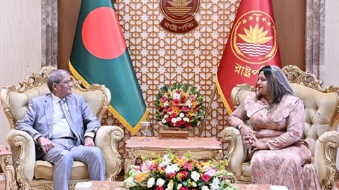 বাণিজ্য, বিনিয়োগসহ বিভিন্ন খাতে মালদ্বীপের সহযোগিতা সম্প্রসারণের আহ্বান রাষ্ট্রপতির