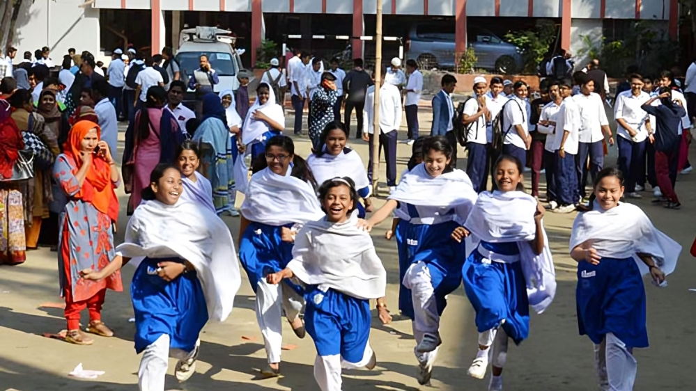 ১১-১৪ দিনের ছুটিতে যাচ্ছে স্কুল-কলেজ