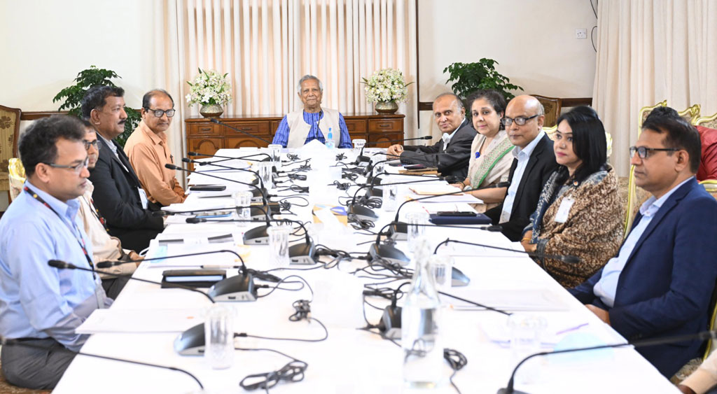 প্রাথমিকে প্রধান শিক্ষক নিয়োগে দ্রুত পদক্ষেপের নির্দেশ প্রধান উপদেষ্টার