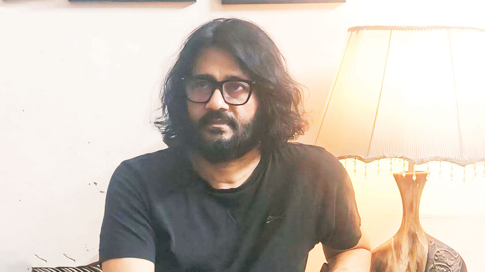 সিনেমায় আর গান করতে চান না প্রিন্স মাহমুদ