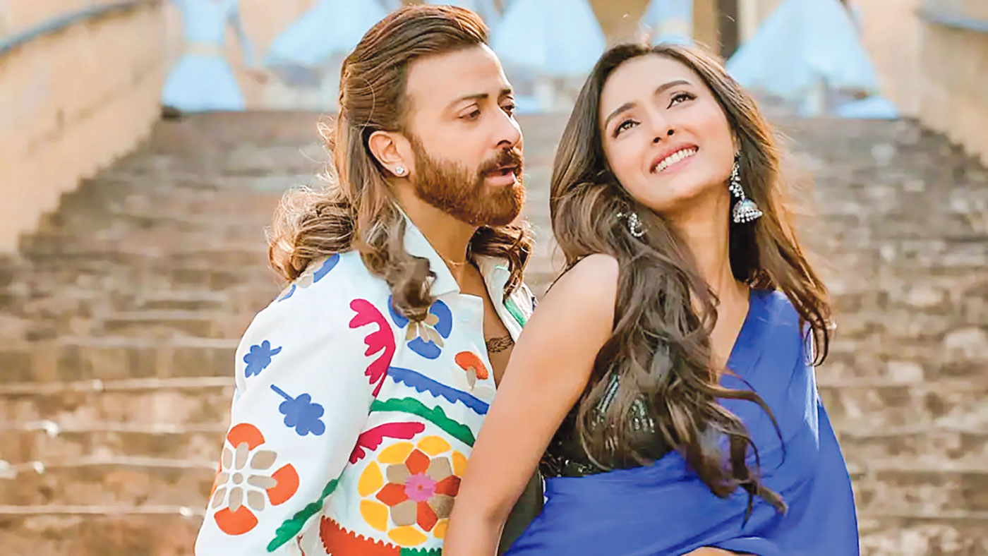 ঈদ উপলক্ষে টিভিতে ‘প্রিন্স’, ওটিটিতে ‘বনলতা এক্সপ্রেস’
