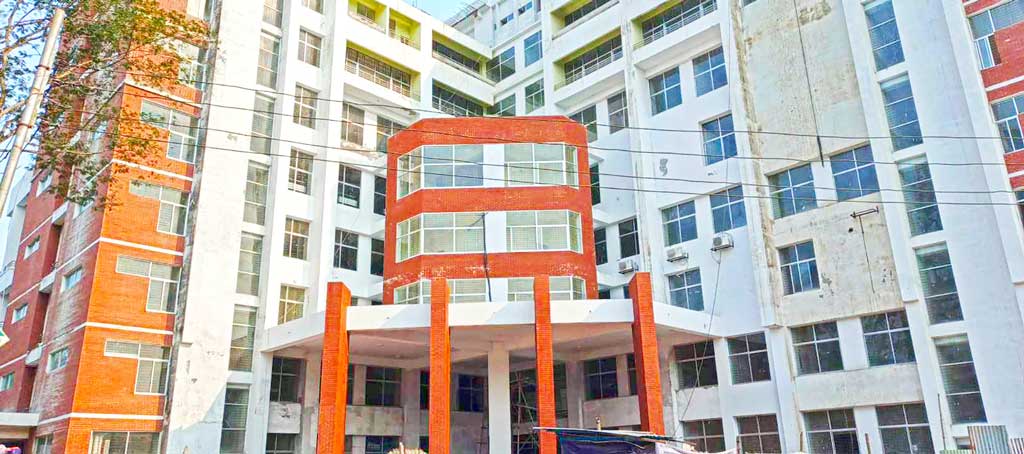 বিদ্যুতের অভাবে চালু হচ্ছে না পিরোজপুরের হাসপাতাল