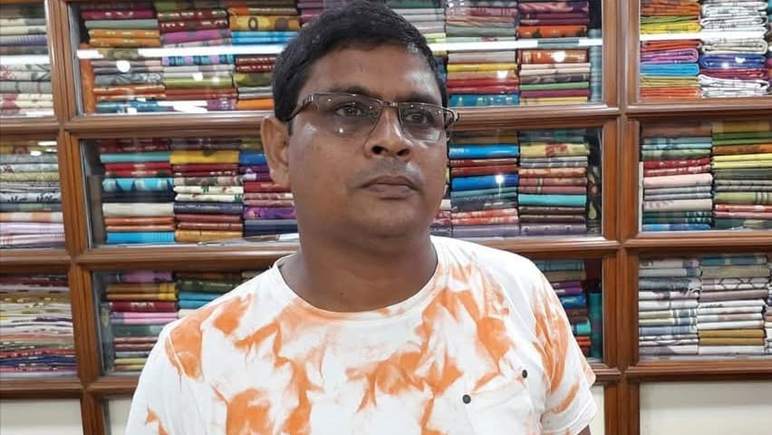 গ্রাহকের কোটি টাকা আত্মসাৎ করে গোপনে সমিতির মালিকানা বিক্রি