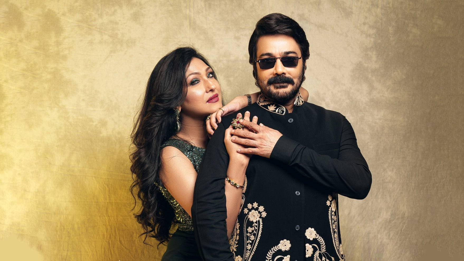 তৈরি হবে ‘প্রাক্তন ২’, প্রসেনজিৎ ও ঋতুপর্ণার সঙ্গে অভিনয় করবেন দেবশ্রী