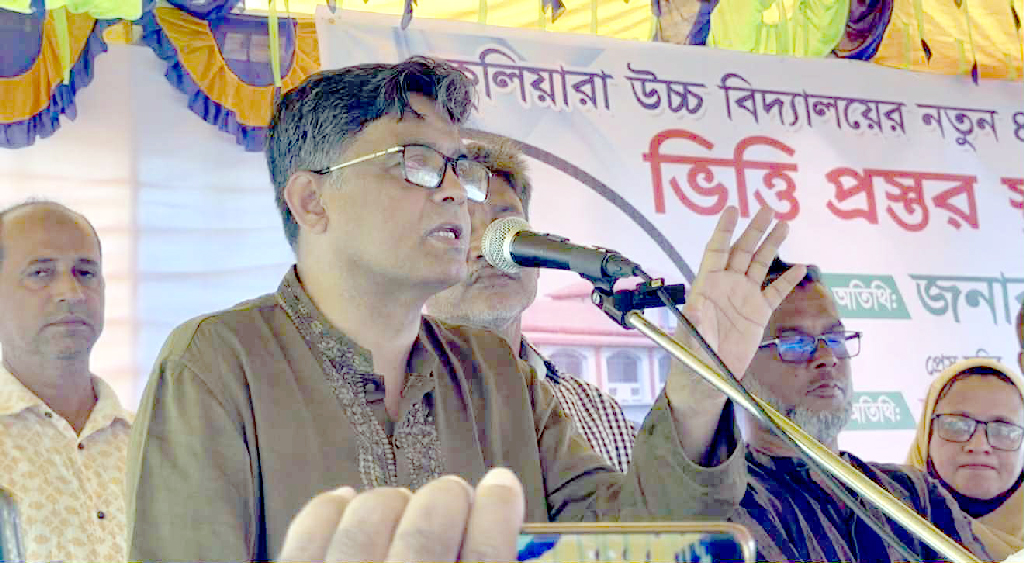 ১৩ নভেম্বরকে সামনে রেখে আওয়ামী লীগ সন্ত্রাসী কার্যক্রম চালাচ্ছে: প্রেস সচিব