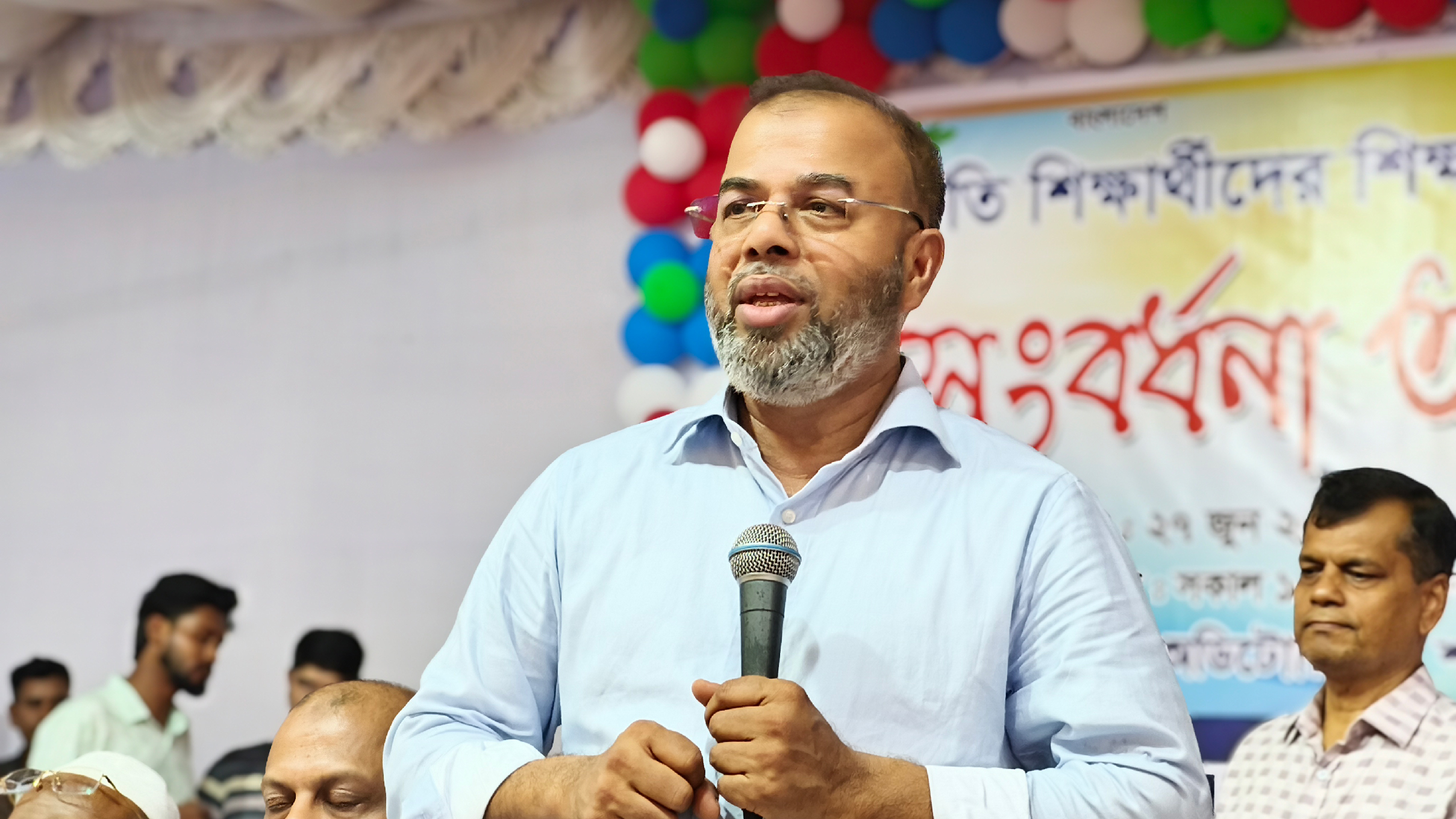 ব্যক্তিগত সীমাবদ্ধতার ঊর্ধ্বে উঠে মানুষের জন্য কাজ করতে হবে: প্রতিমন্ত্রী শেখ ফরিদুল
